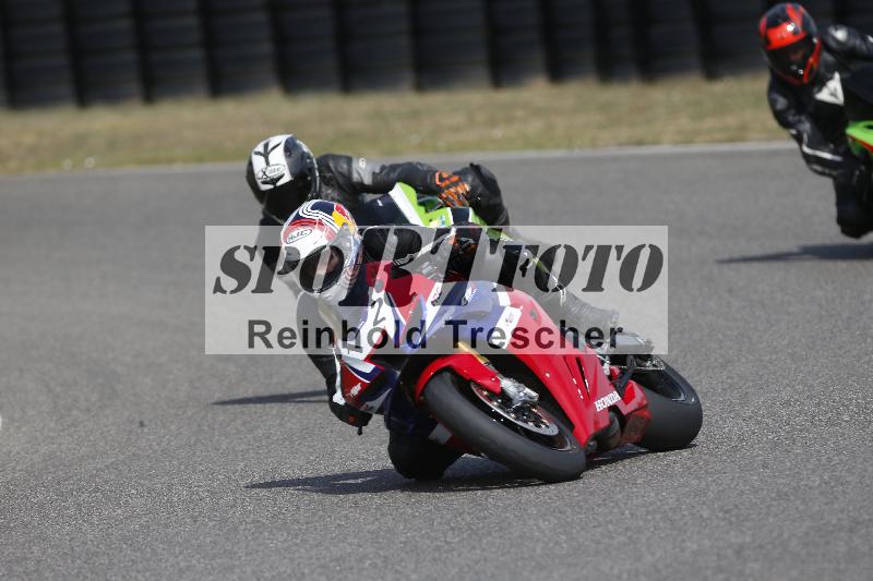 /37 09.08.2026  Pluess Motosport ADR/Freies Fahren/12